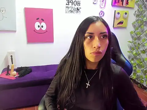 Snapshot of TiffanyDream8 chatting on 3, 3, 2026 TiffanyDream8 online show from 3, 3, 2026