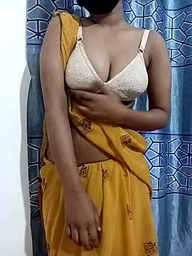 Snapshot of Cute_Queen_Noor chatting on 8, 2, 2026 Cute Queen Noor online show from 8, 2, 2026