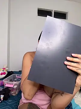 Mia  Starxxx online show from 14, 4, 2026