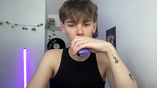 YourMilkyGuy online show from 6, 5, 2026
