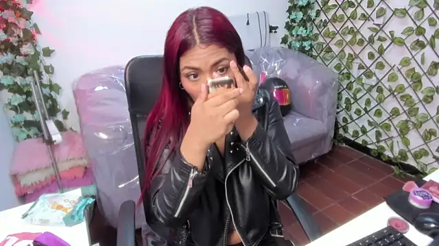 ChloeLombardi  online show from 29, 5, 2026