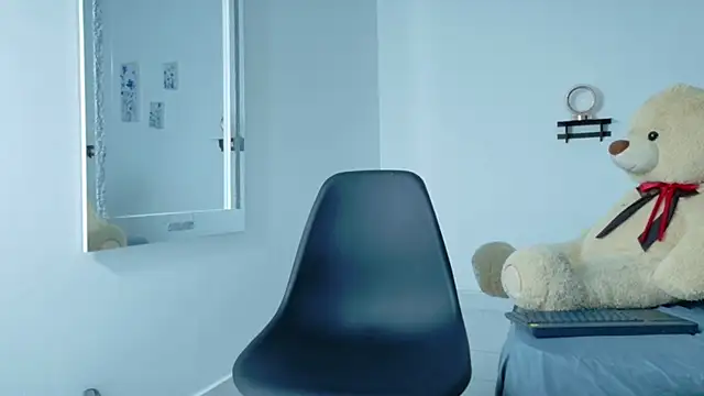 Fit valkiria online show from 14, 4, 2026