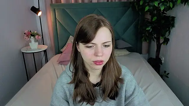 Snapshot of LesleySky chatting on 28, 2, 2026 LesleySky online show from 28, 2, 2026