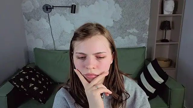 Snapshot of LesleySky chatting on 22, 2, 2026 LesleySky online show from 22, 2, 2026