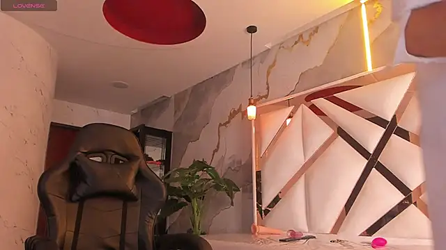 Snapshot of lili_mint_tf chatting on 13, 2, 2026 lili mint tf online show from 13, 2, 2026