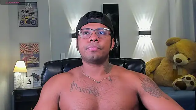 Snapshot of LEOHRDZ chatting on 23, 2, 2026 LEOHRDZ online show from 23, 2, 2026