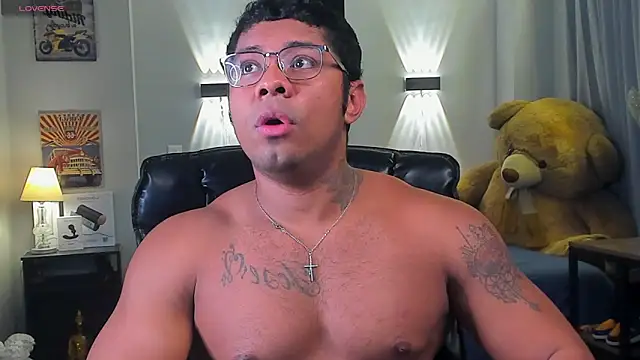 Snapshot of LEOHRDZ chatting on 15, 2, 2026 LEOHRDZ online show from 15, 2, 2026