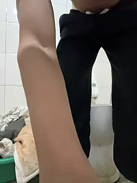 Snapshot of Graymenn chatting on 11, 2, 2026 Graymenn online show from 11, 2, 2026