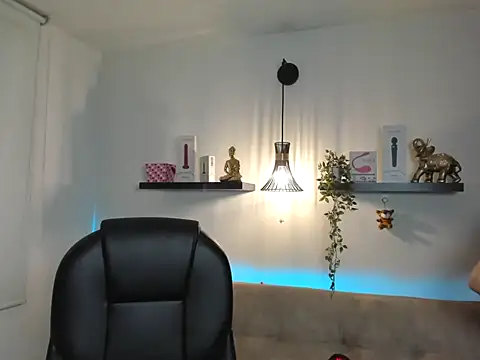 naomy stanley online show from 11, 4, 2026