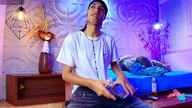 ItsZairen online show from 7, 5, 2026