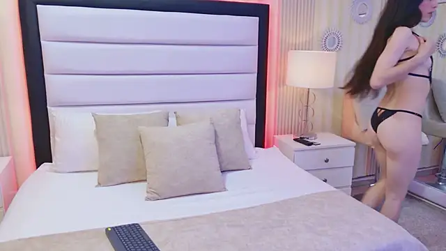 Snapshot of LaurenHazell chatting on 11, 2, 2026 LaurenHazell online show from 11, 2, 2026