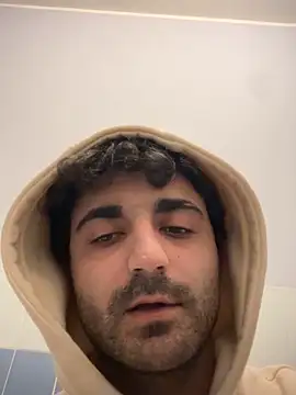 Snapshot of elia2711 chatting on 13, 2, 2026 elia2711 online show from 13, 2, 2026