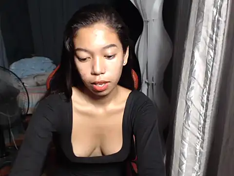 urgirlyflor online show from 24, 3, 2026