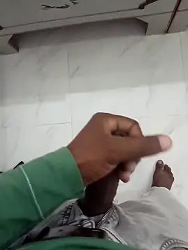 Daddyishere 19 online show from 18, 2, 2026