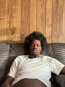 Snapshot of pussyeater_- chatting on 11, 2, 2026 pussyeater - online show from 11, 2, 2026