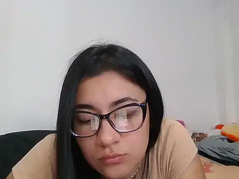 Agusgold22 online show from 5, 3, 2026