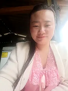 lisn-cute online show from 30, 4, 2026