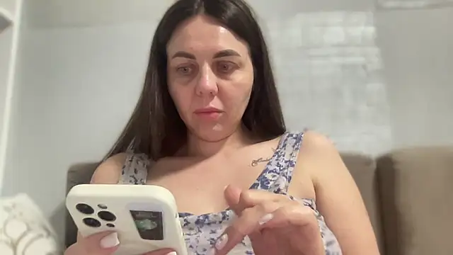 Darsy Rox online show from 10, 4, 2026