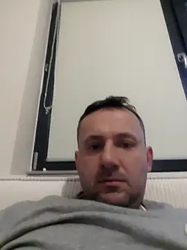 defaktor online show from 8, 3, 2026