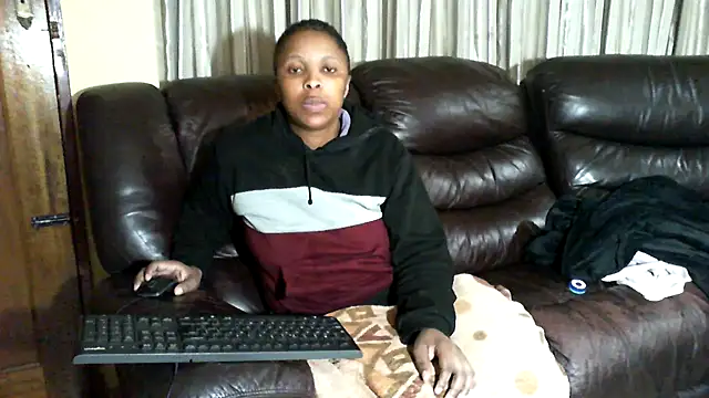 Caramel-Diva online show from 14, 4, 2026