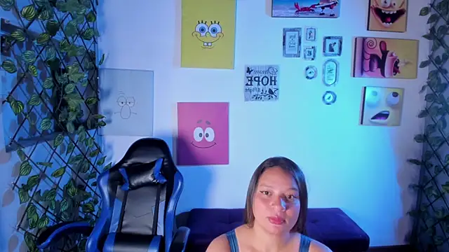 Juli W online show from 15, 2, 2026