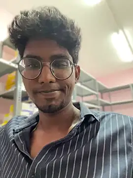 Snapshot of chennai_sexyboy chatting on 25, 7, 2026 chennai sexyboy online show from 25, 7, 2026