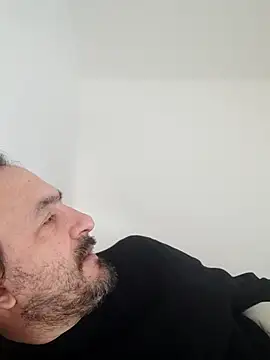 Luluberlu04 online show from 9, 2, 2026