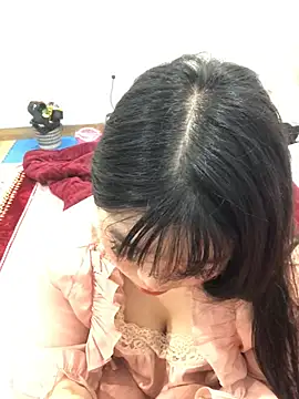 cuty lusy online show from 29, 3, 2026