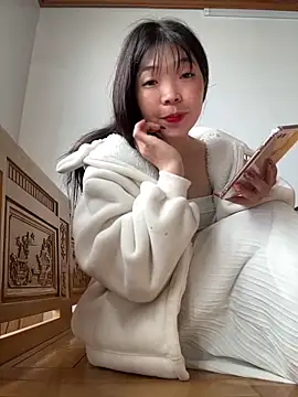 cuty lusy online show from 9, 3, 2026