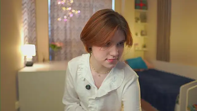 Snapshot of BelleHayton chatting on 15, 2, 2026 BelleHayton online show from 15, 2, 2026