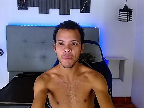 Snapshot of WilThePasive chatting on 13, 2, 2026 WilThePasive online show from 13, 2, 2026