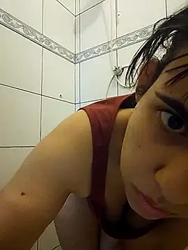 Julyzinha24 online show from 8, 2, 2026