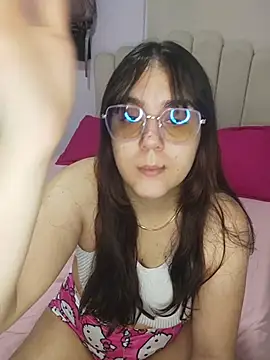 Snapshot of its_lauu_ chatting on 11, 2, 2026 its lauu online show from 11, 2, 2026