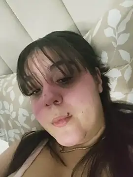 Snapshot of its_lauu_ chatting on 19, 7, 2026 its lauu online show from 19, 7, 2026