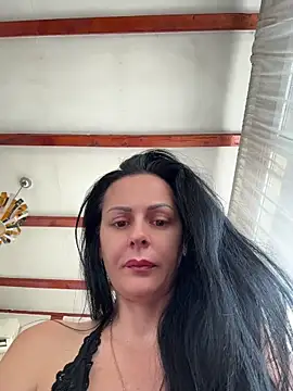 MiriamDelyn online show from 18, 7, 2026