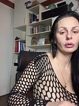 MiriamDelyn online show from 18, 3, 2026