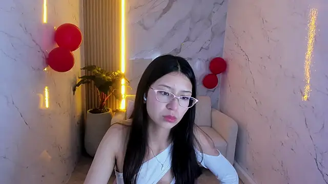 Snapshot of dani_tf chatting on 16, 2, 2026 dani tf online show from 16, 2, 2026