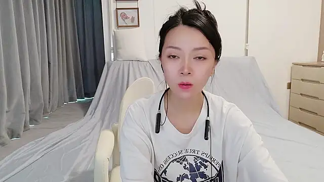 xiaojie jie online show from 8, 7, 2026