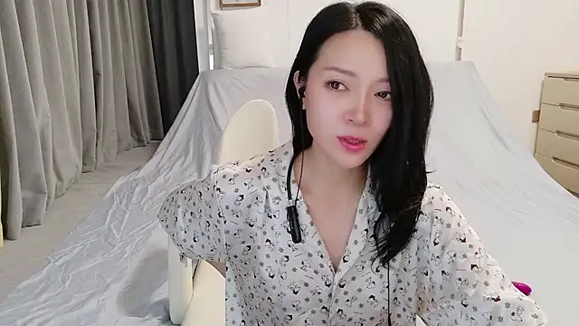 xiaojie jie online show from 25, 6, 2026