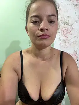 Snapshot of AriBeautiful chatting on 21, 2, 2026 AriBeautiful online show from 21, 2, 2026