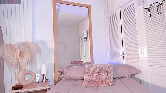 CatalinaLopez  online show from 14, 2, 2026