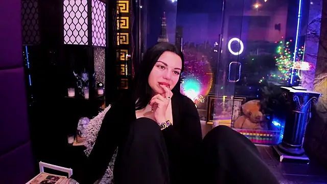 Snapshot of sunn_ooo chatting on 7, 6, 2026 sunn ooo online show from 7, 6, 2026
