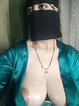 Snapshot of Nada_Oh chatting on 5, 6, 2026 Nada Oh online show from 5, 6, 2026