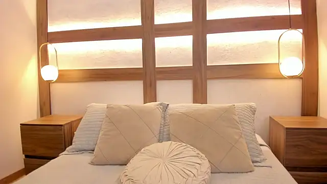 Snapshot of Aurea_Silk chatting on 13, 2, 2026 Aurea Silk online show from 13, 2, 2026