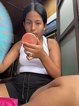 Snapshot of BabyFoxy chatting on 12, 7, 2026 BabyFoxy online show from 12, 7, 2026