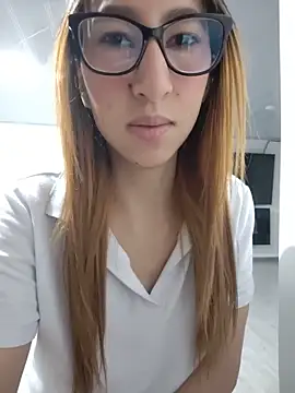 Snapshot of Sara_Love_1 chatting on 16, 5, 2026 Sara Love 1 online show from 16, 5, 2026