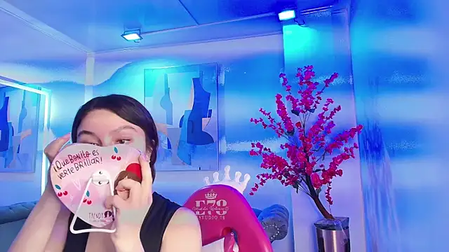 Chloe dolly online show from 21, 4, 2026