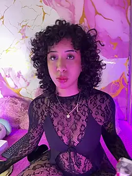 Woo isDaphne online show from 11, 7, 2026