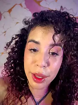 Woo isDaphne online show from 19, 3, 2026