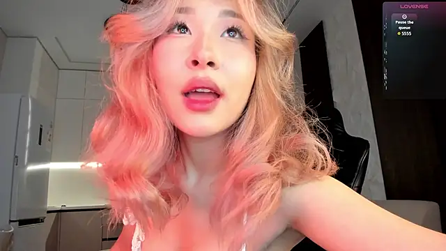 amy akime online show from 17, 7, 2026
